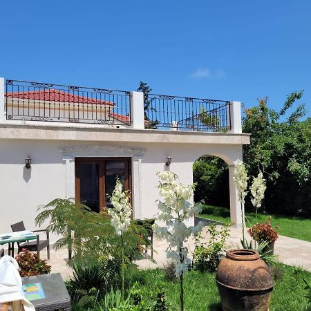 Vila Caviar Hotel Sulina Ngoại thất bức ảnh