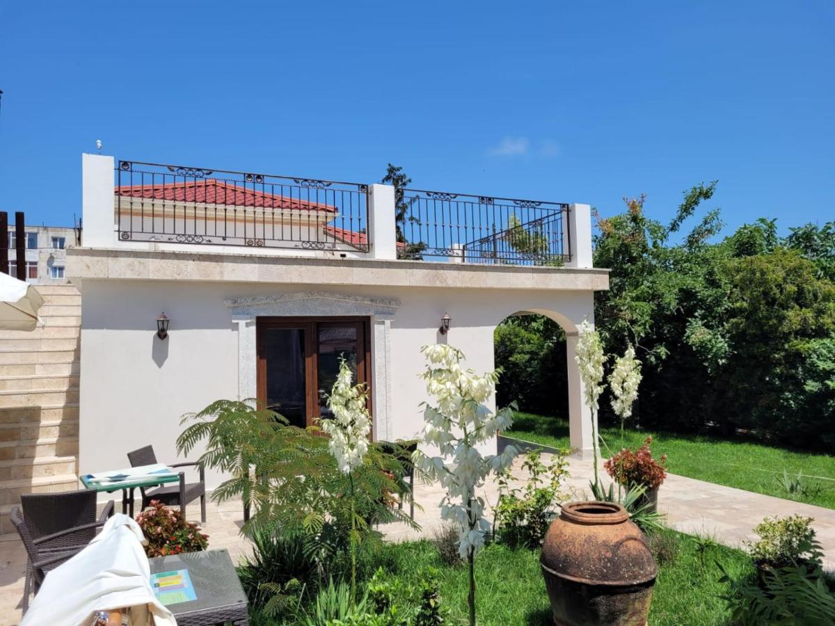 Vila Caviar Hotel Sulina Ngoại thất bức ảnh