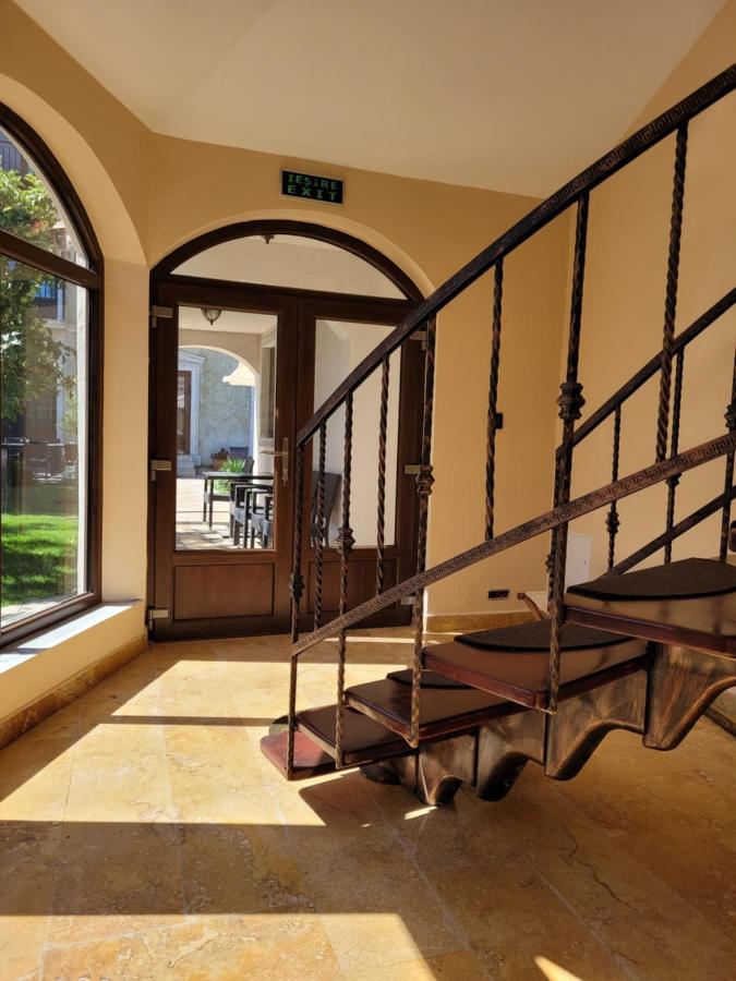 Vila Caviar Hotel Sulina Ngoại thất bức ảnh